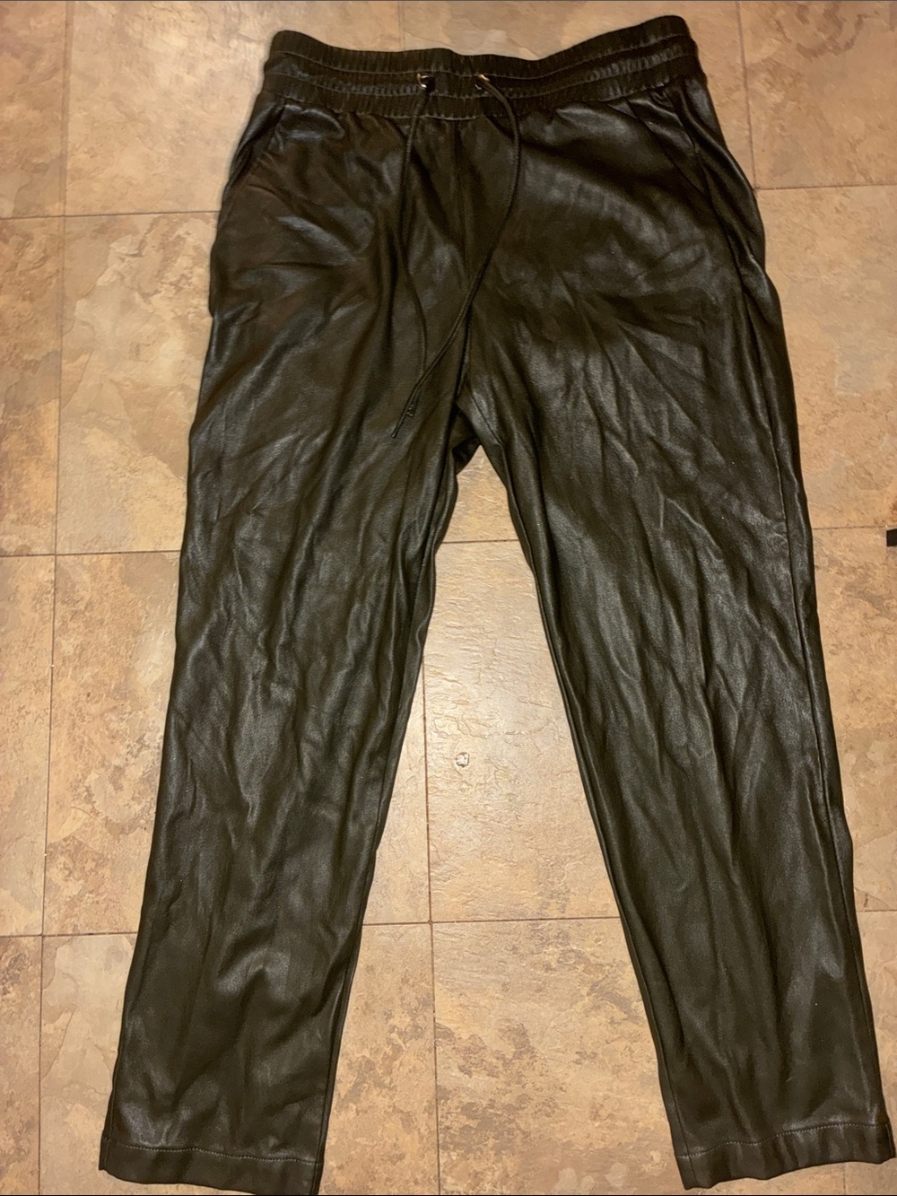 LOFT Black Faux Leather Jogger Pants SIZE MEDIUM. never worn.